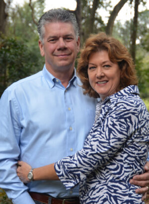 Portrait of Pam and Rogers Kirven