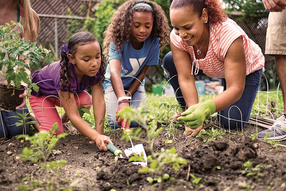 Farm community. YMCA волонтерство. Environmental volunteering. Nurturing New Volunteers. Volunteering World Day 10years.