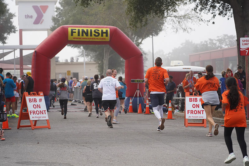 Frank DeLuca YMCA Turkey Trot finish line